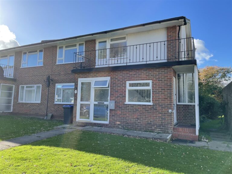 Dairy Farm Flats, Goring Street, Goring-by-Sea