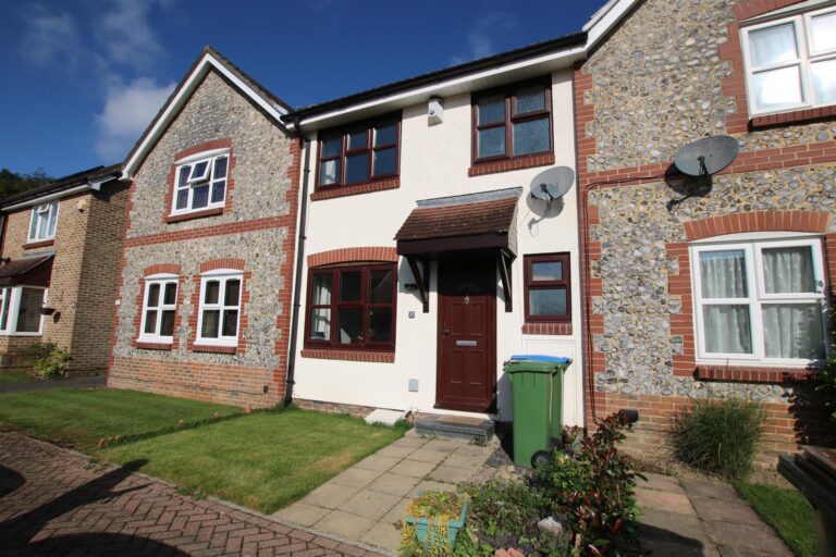 Wordsworth Place, Horsham