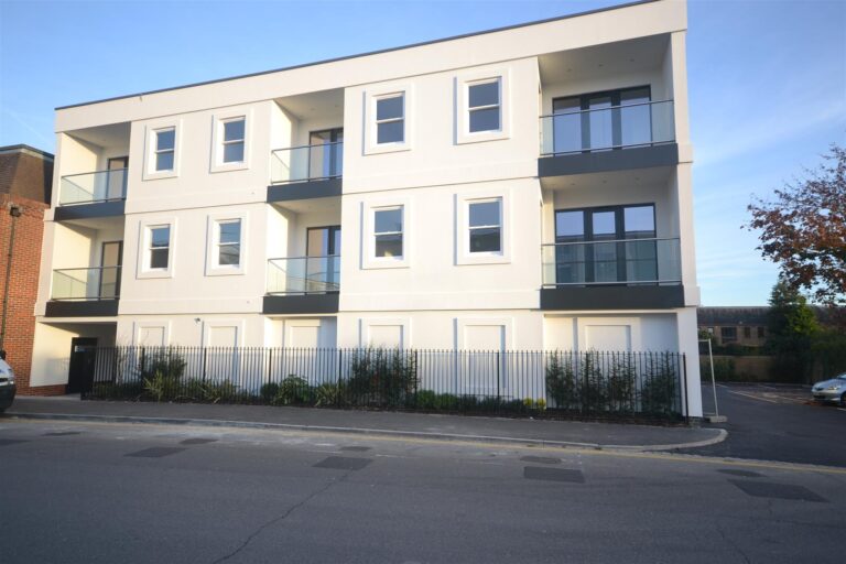 Wilbury House, Queensway, Horsham