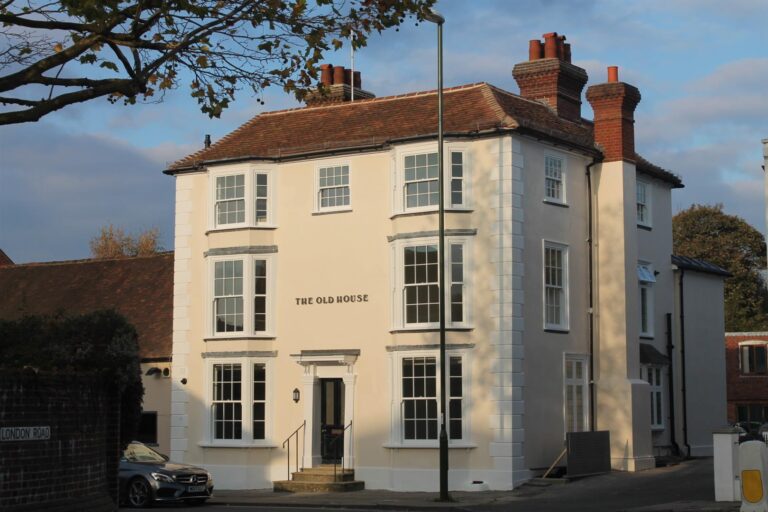 The Old House, London Road, Horsham
