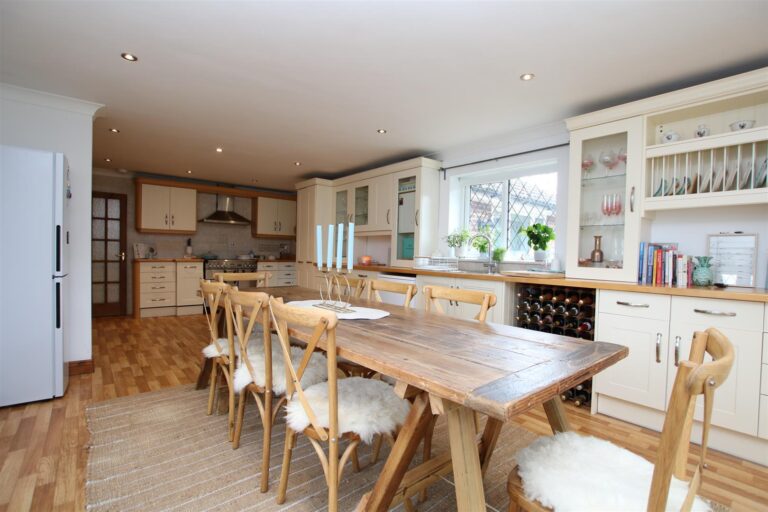 Oak Farm, Goose Green Lane, Pulborough